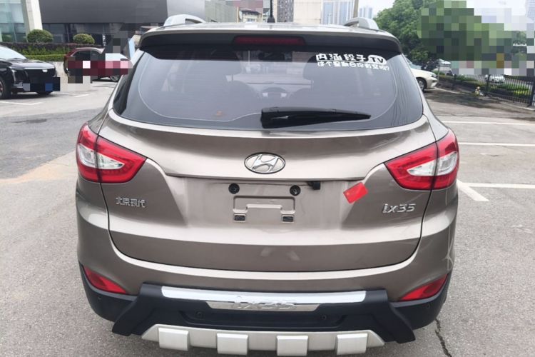 Used Hyundai ix35 2013 2.0L Automatic Two-Wheel Drive Smart GLS China IV Standard Rear