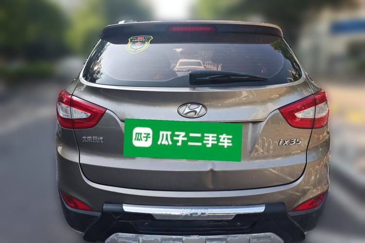 Used Hyundai ix35 2013 2.0L Automatic Two-Wheel Drive Smart GLS China IV Standard Rear