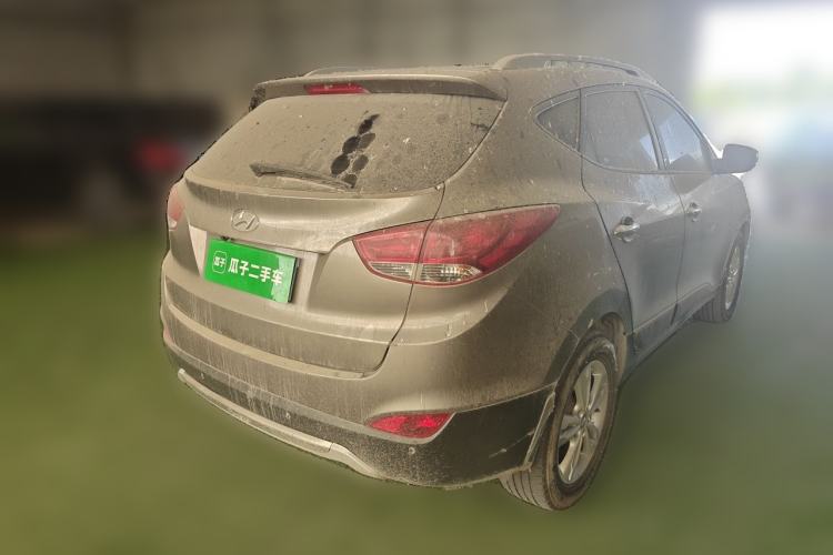 Used Hyundai ix35 2013 2.0L Automatic Two-Wheel Drive Smart GLS China V Standard Rear Right 45 Deg
