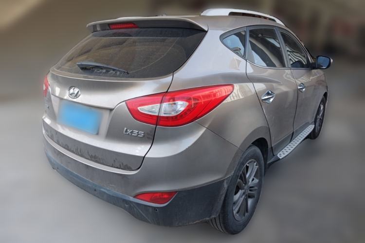 Used Hyundai ix35 2013 2.0L Automatic Two-Wheel Drive Smart GLS China IV Standard Rear Right 45 Deg