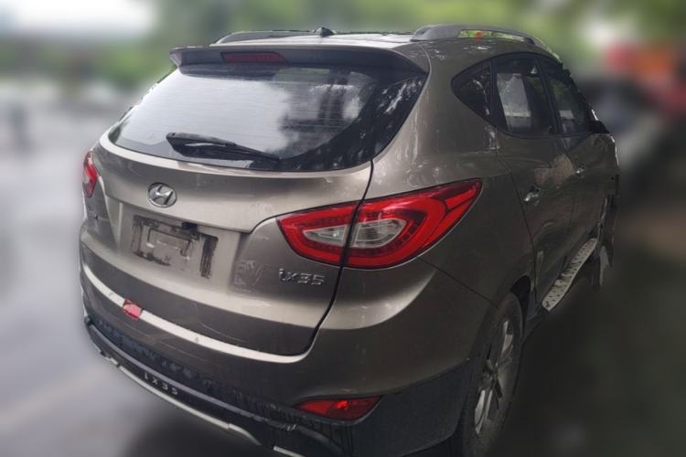 Used Hyundai ix35 2013 2.0L Automatic Two-Wheel Drive Smart GLS China IV Standard Rear Right 45 Deg