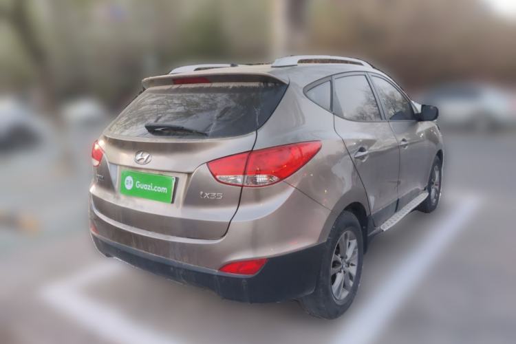 Used Hyundai ix35 2013 2.0L Automatic Two-Wheel Drive Smart GLS China IV Standard Rear Right 45 Deg