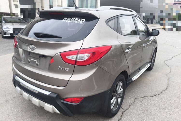 Used Hyundai ix35 2013 2.0L Automatic Two-Wheel Drive Smart GLS China IV Standard Rear Right 45 Deg