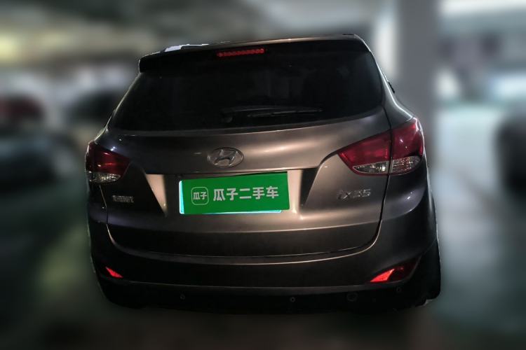 Used Hyundai ix35 2013 2.0L Automatic Two-Wheel Drive Smart GLS China IV Standard Rear