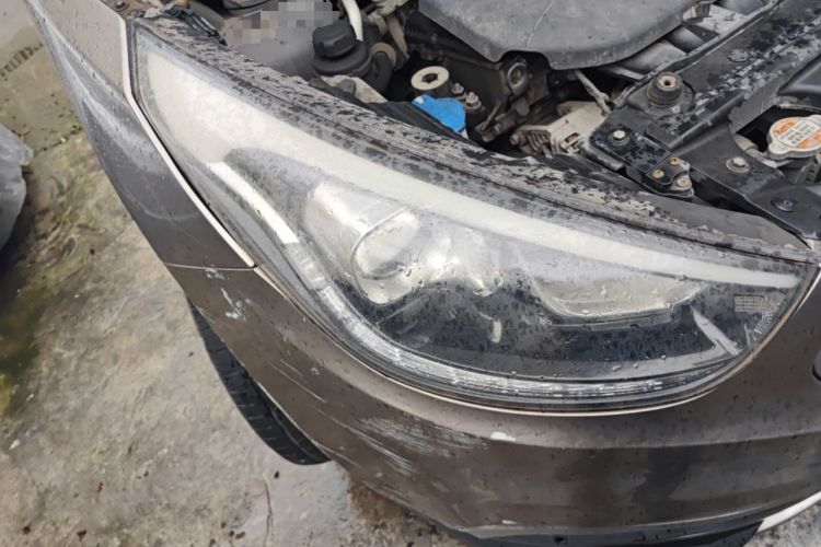 Used Hyundai ix35 2013 2.0L Automatic Two-Wheel Drive Smart GLS China IV Standard Right Front Headlight