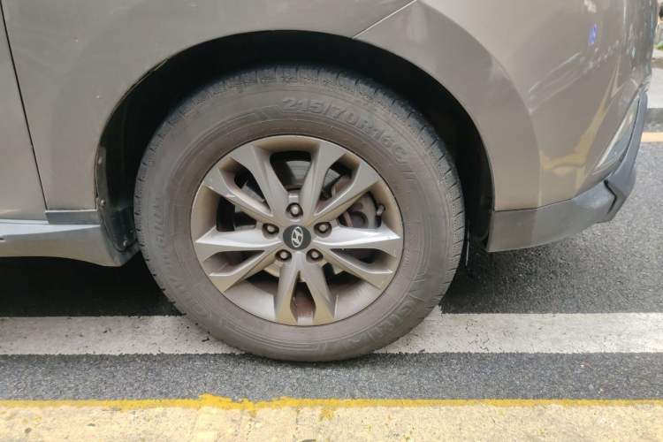 Used Hyundai ix35 2013 2.0L Manual 2WD Comfort GL China IV Standard Right Front Wheel Hub