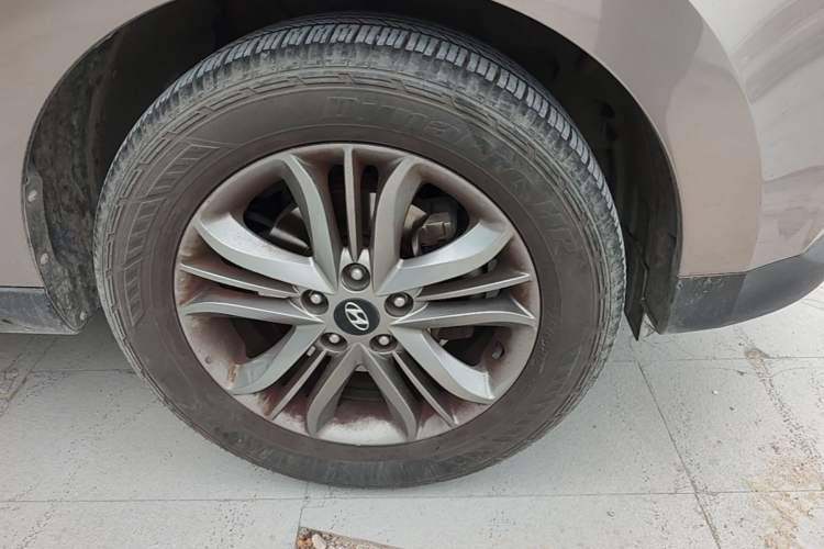 Used Hyundai ix35 2013 2.0L Automatic Two-Wheel Drive Smart GLS China V Standard Right Front Wheel Hub