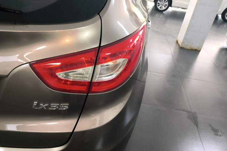 Used Hyundai ix35 2013 2.0L Automatic Two-Wheel Drive Smart GLS China IV Standard Right Rear Taillight