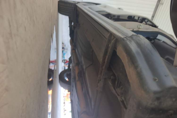 Used Hyundai ix35 2013 2.0L Automatic Two-Wheel Drive Smart GLS China IV Standard Right Side Sill