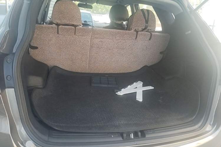 Used Hyundai ix35 2013 2.0L Manual 2WD Comfort GL China IV Standard Trunk