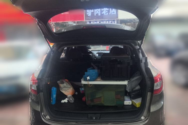 Used Hyundai ix35 2013 2.0L Automatic Two-Wheel Drive Smart GLS China IV Standard Trunk