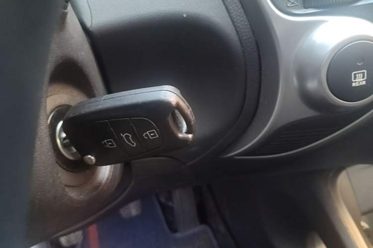Used Hyundai ix35 2013 2.0L Manual 2WD Comfort GL China IV Standard Vehicle Key