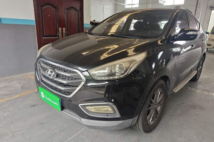 Used Hyundai ix35 2015 2.0L Automatic 2WD Smart Type China IV Guazi used car, China used car export, Used car for sale, Used Hyundai cars, Cheapest cars for sale
