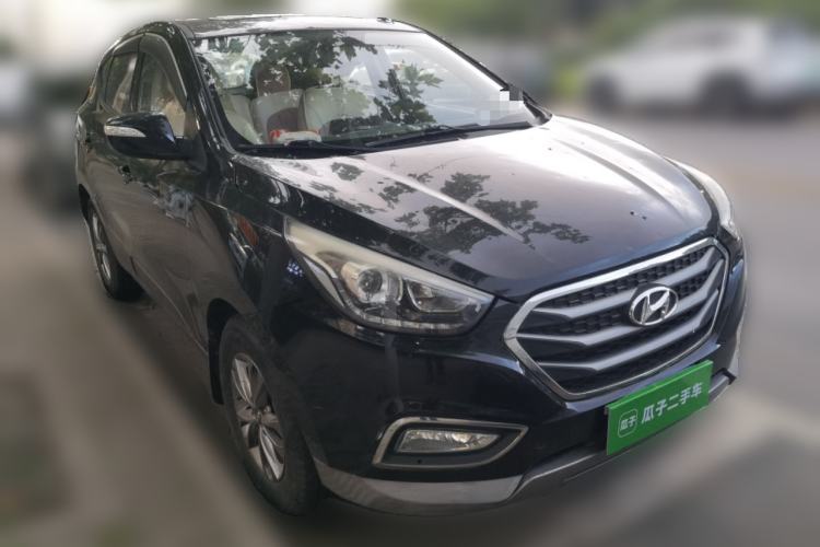 Used Hyundai ix35 2015 2.0L Automatic 2WD Comfort Edition China IV Standard Front Right 45 Deg