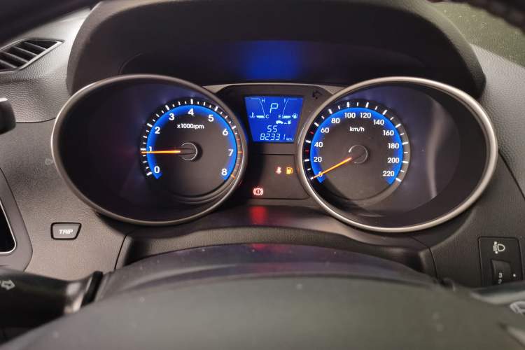 Used Hyundai ix35 2015 2.0L Automatic 2WD Comfort Edition China IV Standard Instrument Cluster