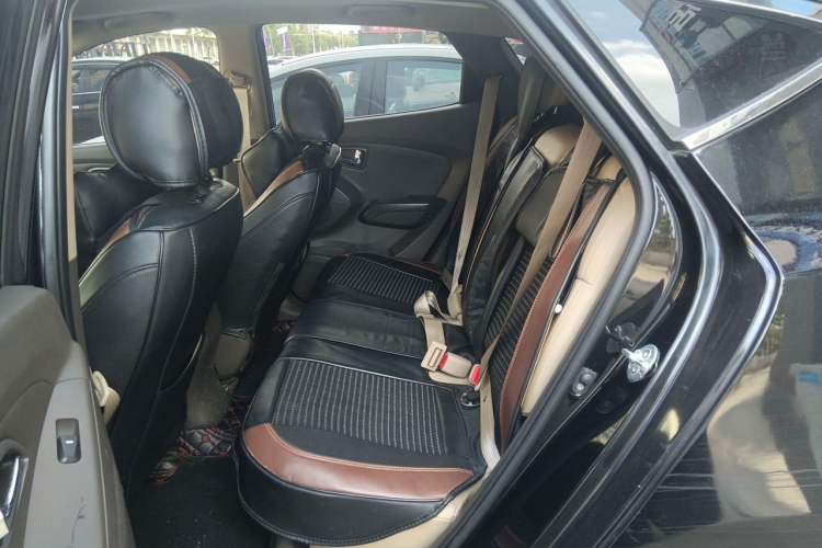 Used Hyundai ix35 2015 2.0L Automatic 2WD Smart Type China IV Left Rear Seat