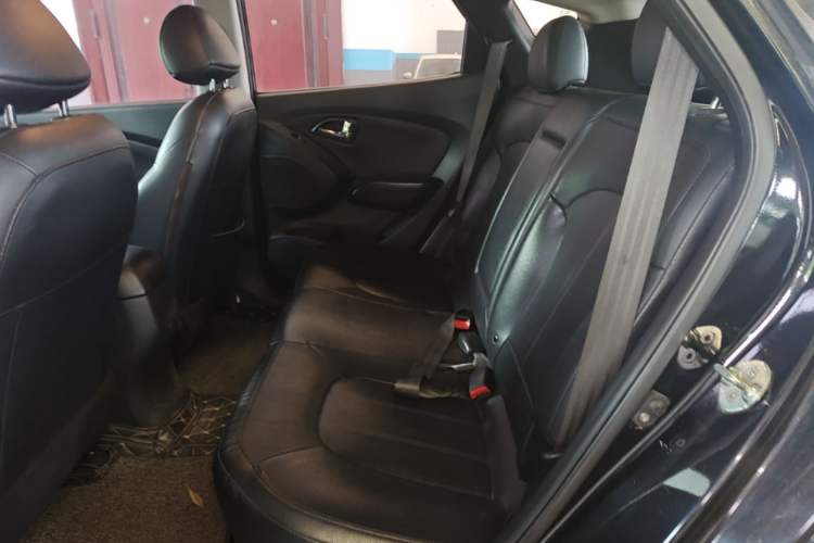 Used Hyundai ix35 2015 2.0L Automatic 2WD Smart Type China IV Left Rear Seat