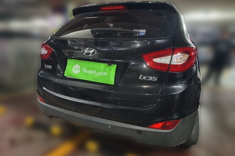 Used Hyundai ix35 2015 2.0L Automatic Two-Wheel Drive Leading Trim China V Standard Rear
