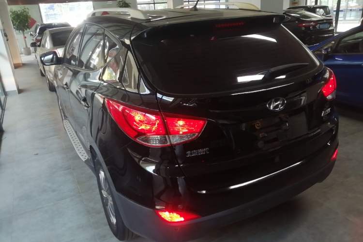 Used Hyundai ix35 2015 2.0L Automatic 2WD Comfort Edition China V Standard Rear Left 45 Deg