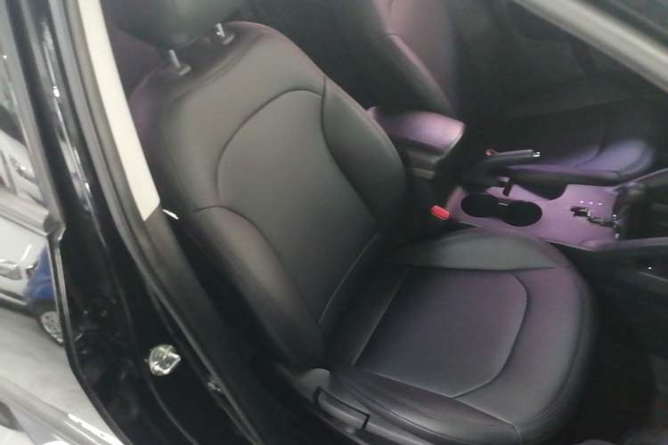 Used Hyundai ix35 2015 2.0L Automatic 2WD Comfort Edition China V Standard Right Front Seat
