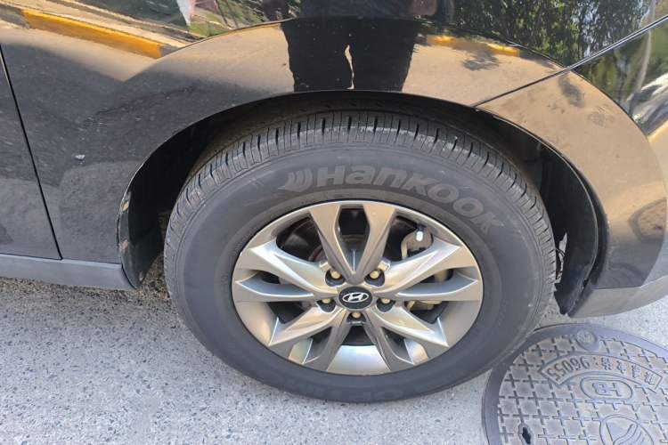 Used Hyundai ix35 2015 2.0L Automatic 2WD Comfort Edition China IV Standard Right Front Wheel Hub