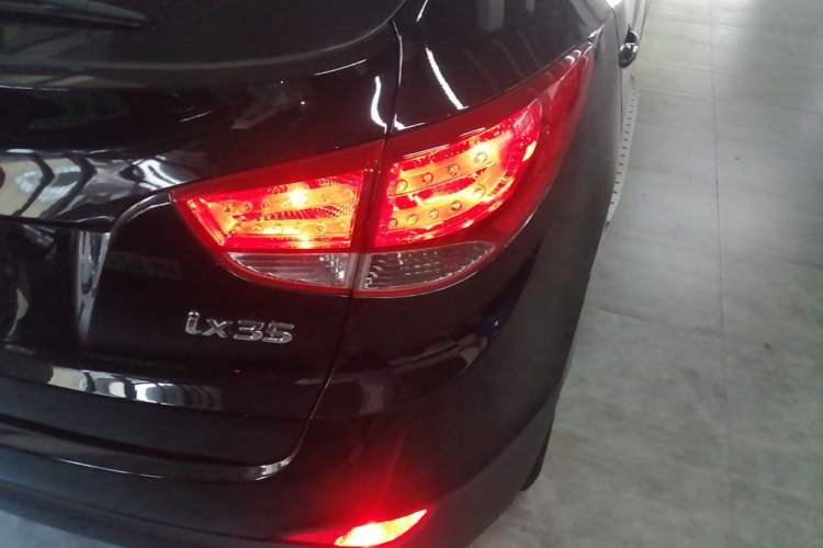Used Hyundai ix35 2015 2.0L Automatic 2WD Comfort Edition China V Standard Right Rear Taillight