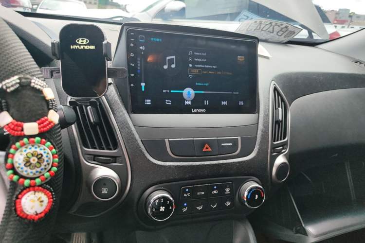 Used Hyundai ix35 2015 2.0L Automatic 2WD Comfort Edition China V Standard Audio And AC Panel