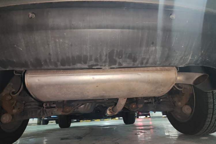 Used Hyundai ix35 2015 2.0L Automatic 2WD Smart Version China V Standard Chassis Rear