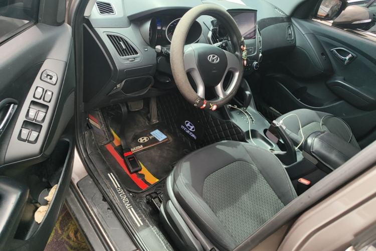 Used Hyundai ix35 2015 2.0L Automatic 2WD Comfort Edition China V Standard Driver Seat