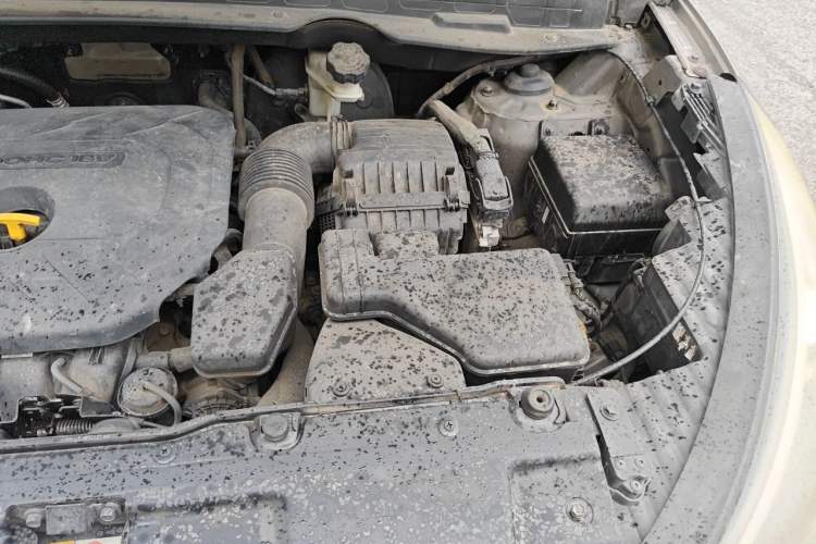 Used Hyundai ix35 2015 2.0L Automatic 2WD Smart Type China IV Engine Bay Left