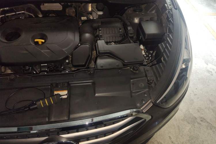 Used Hyundai ix35 2015 2.0L Automatic 2WD Smart Type China IV Engine Bay Left