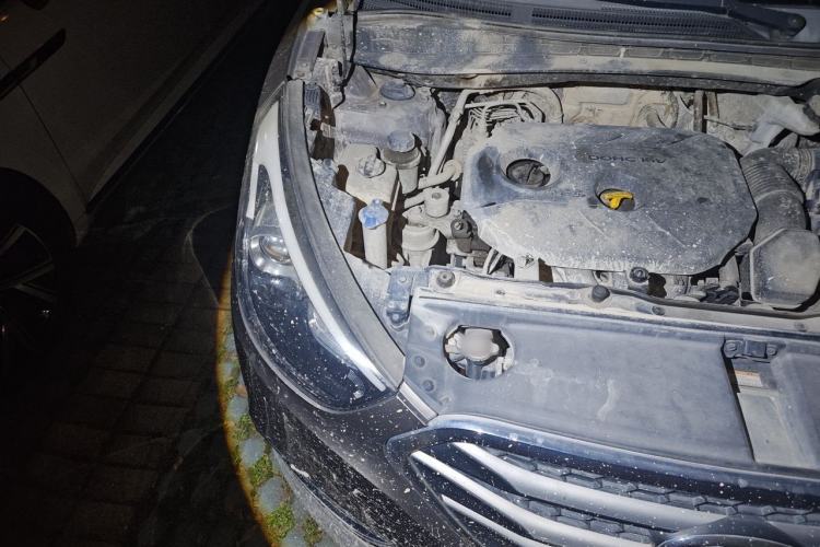 Used Hyundai ix35 2015 2.0L Automatic 2WD Comfort Edition China V Standard Engine Bay Right