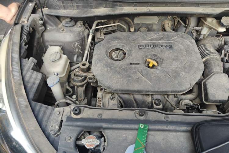 Used Hyundai ix35 2015 2.0L Automatic 2WD Smart Type China IV Engine Bay Right