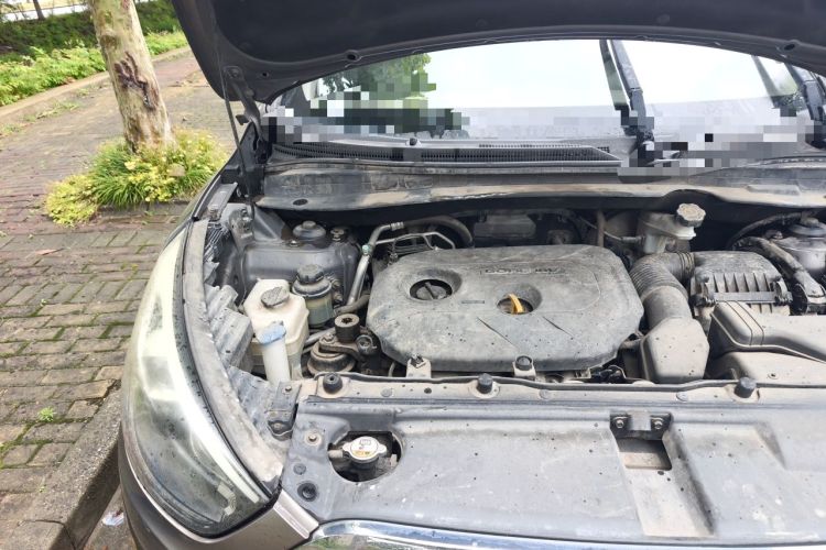 Used Hyundai ix35 2015 2.0L Automatic 2WD Smart Type China IV Engine Bay Right