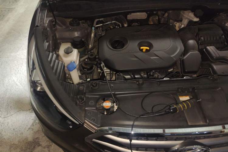 Used Hyundai ix35 2015 2.0L Automatic 2WD Smart Type China IV Engine Bay Right