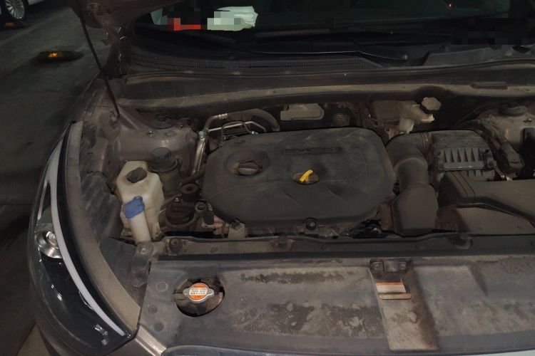Used Hyundai ix35 2015 2.0L Automatic 2WD Smart Type China IV Engine Bay Right