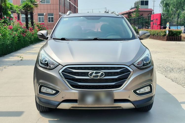 Used Hyundai ix35 2015 2.0L Automatic 2WD Comfort Edition China IV Standard Exterior 1