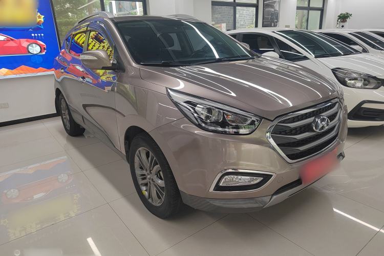 Used Hyundai ix35 2015 2.0L Automatic 2WD Smart Type China IV Exterior 2