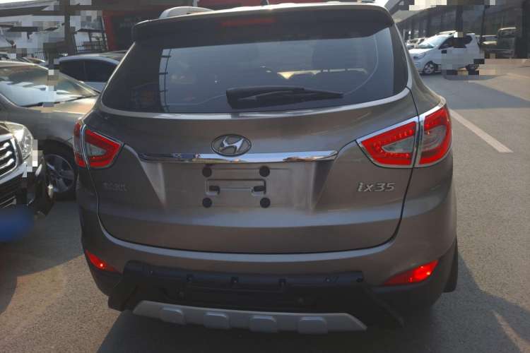 Used Hyundai ix35 2015 2.0L Automatic 2WD Smart Type China IV Exterior 4