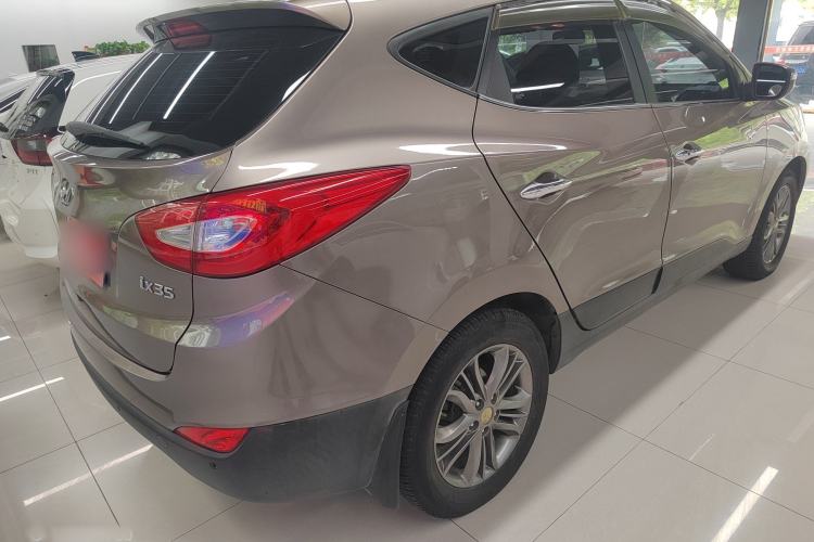 Used Hyundai ix35 2015 2.0L Automatic 2WD Smart Type China IV Exterior 5