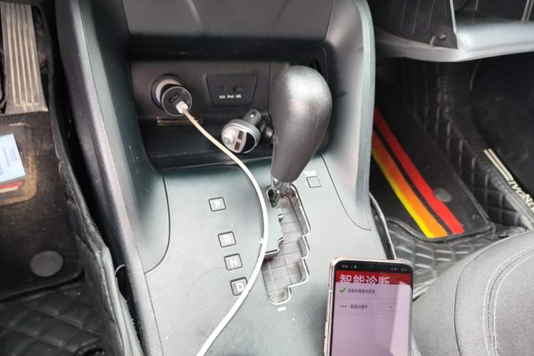 Used Hyundai ix35 2015 2.0L Automatic 2WD Comfort Edition China V Standard Gear Lever