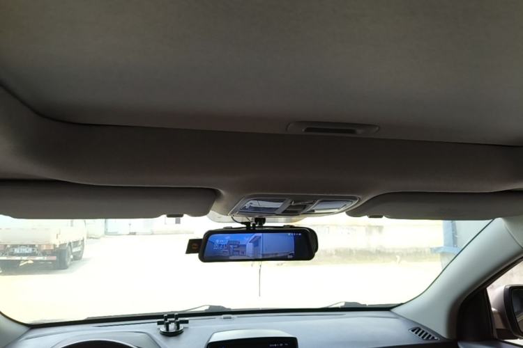 Used Hyundai ix35 2015 2.0L Automatic 2WD Smart Version China V Standard Headliner
