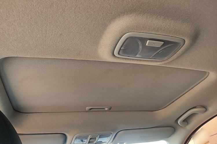 Used Hyundai ix35 2015 2.0L Automatic 2WD Smart Version China V Standard Headliner