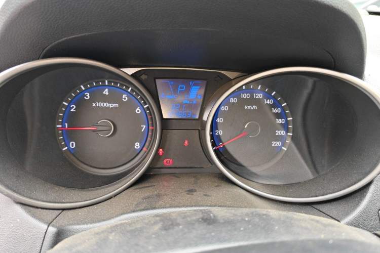 Used Hyundai ix35 2015 2.0L Automatic 2WD Smart Type China IV Instrument Cluster