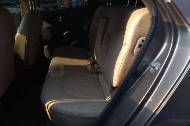 Used Hyundai ix35 2015 2.0L Automatic 2WD Smart Type China IV Interior 1