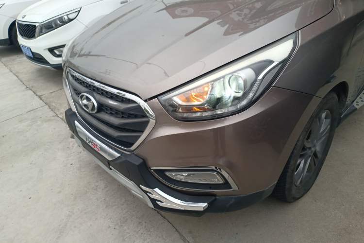 Used Hyundai ix35 2015 2.0L Automatic 2WD Smart Type China IV Left Front Headlight