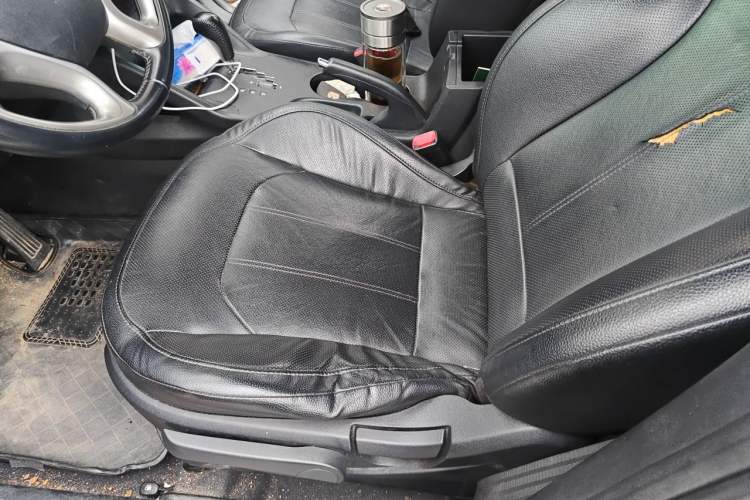 Used Hyundai ix35 2015 2.0L Automatic 2WD Smart Type China IV Left Front Seat