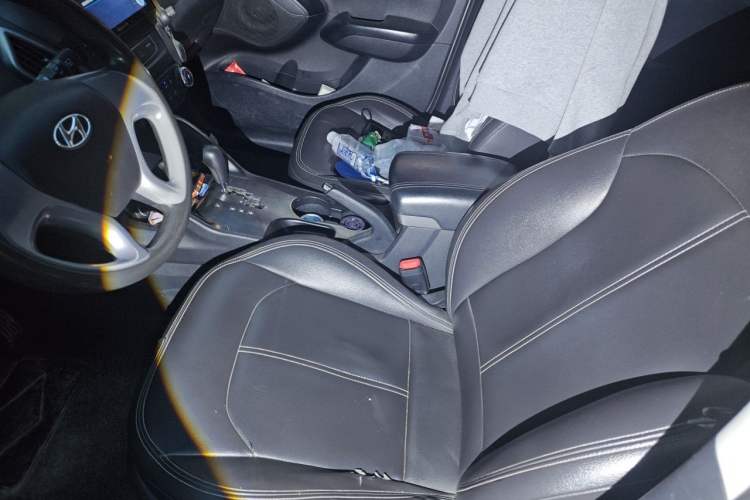 Used Hyundai ix35 2015 2.0L Automatic 2WD Comfort Edition China V Standard Left Front Seat
