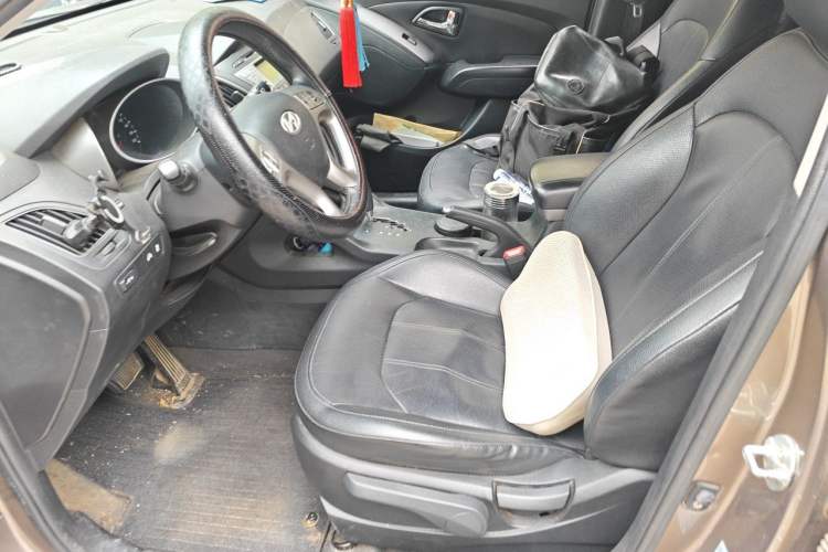 Used Hyundai ix35 2015 2.0L Automatic 2WD Smart Type China IV Left Front Seat