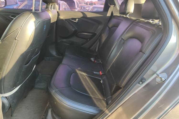 Used Hyundai ix35 2015 2.0L Automatic 2WD Comfort Edition China V Standard Left Rear Seat